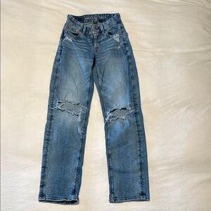 American Eagle Outfitters Women's Blue Distressed Jeans